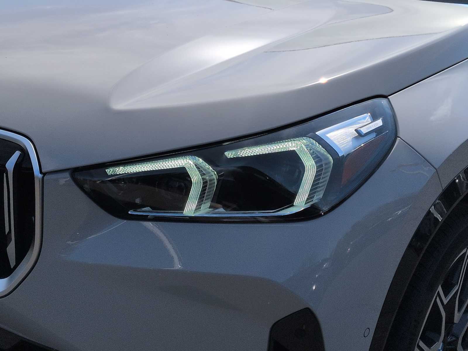 Thumbnail: 2026 BMW X1 - 11