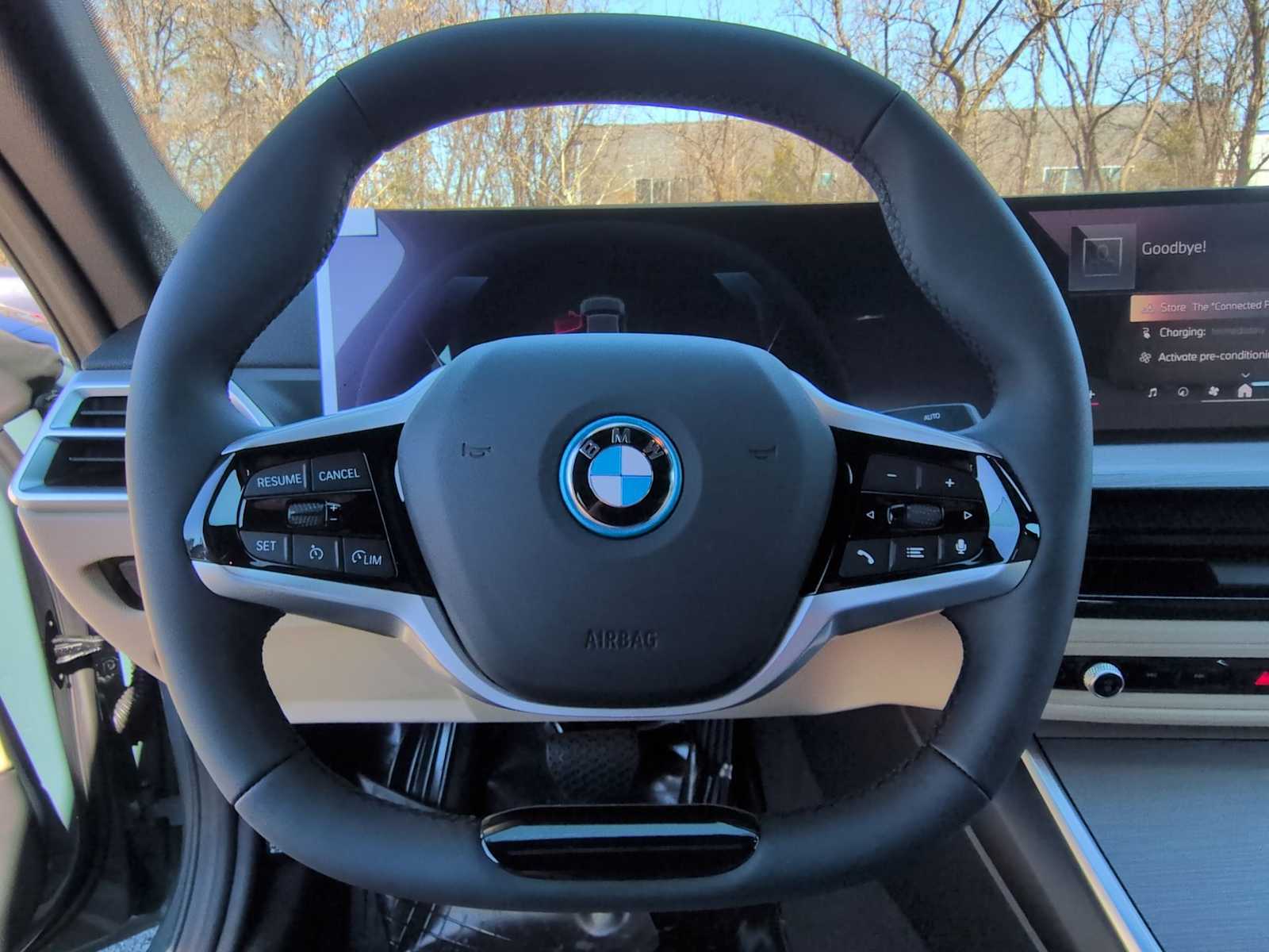 Thumbnail: 2026 BMW i4 - 25