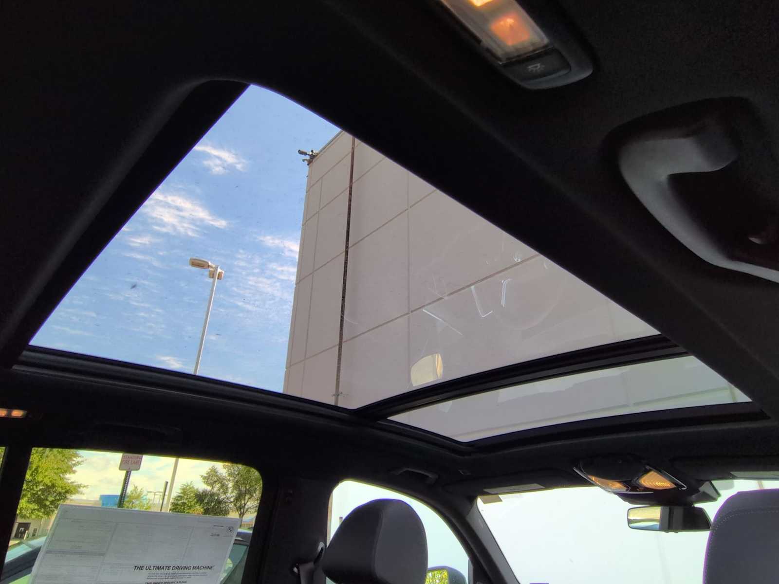 Thumbnail: 2026 BMW X5 - 23