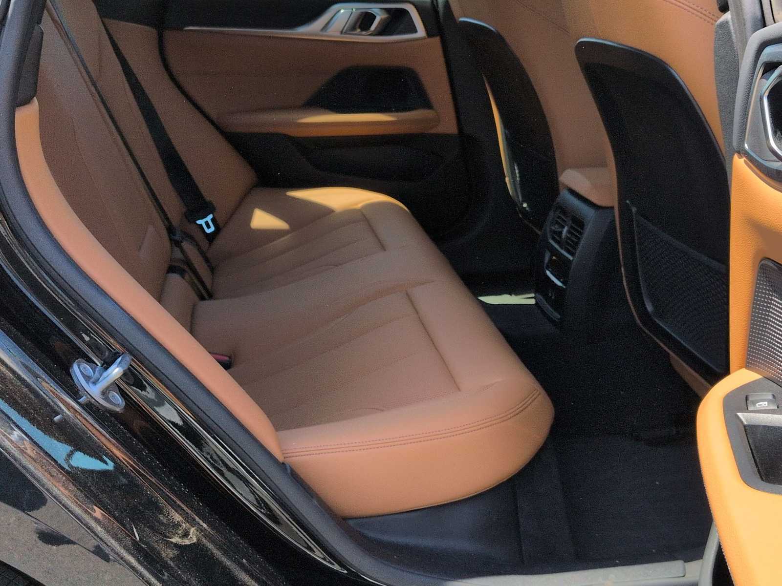 Thumbnail: 2023 BMW i4 - 34