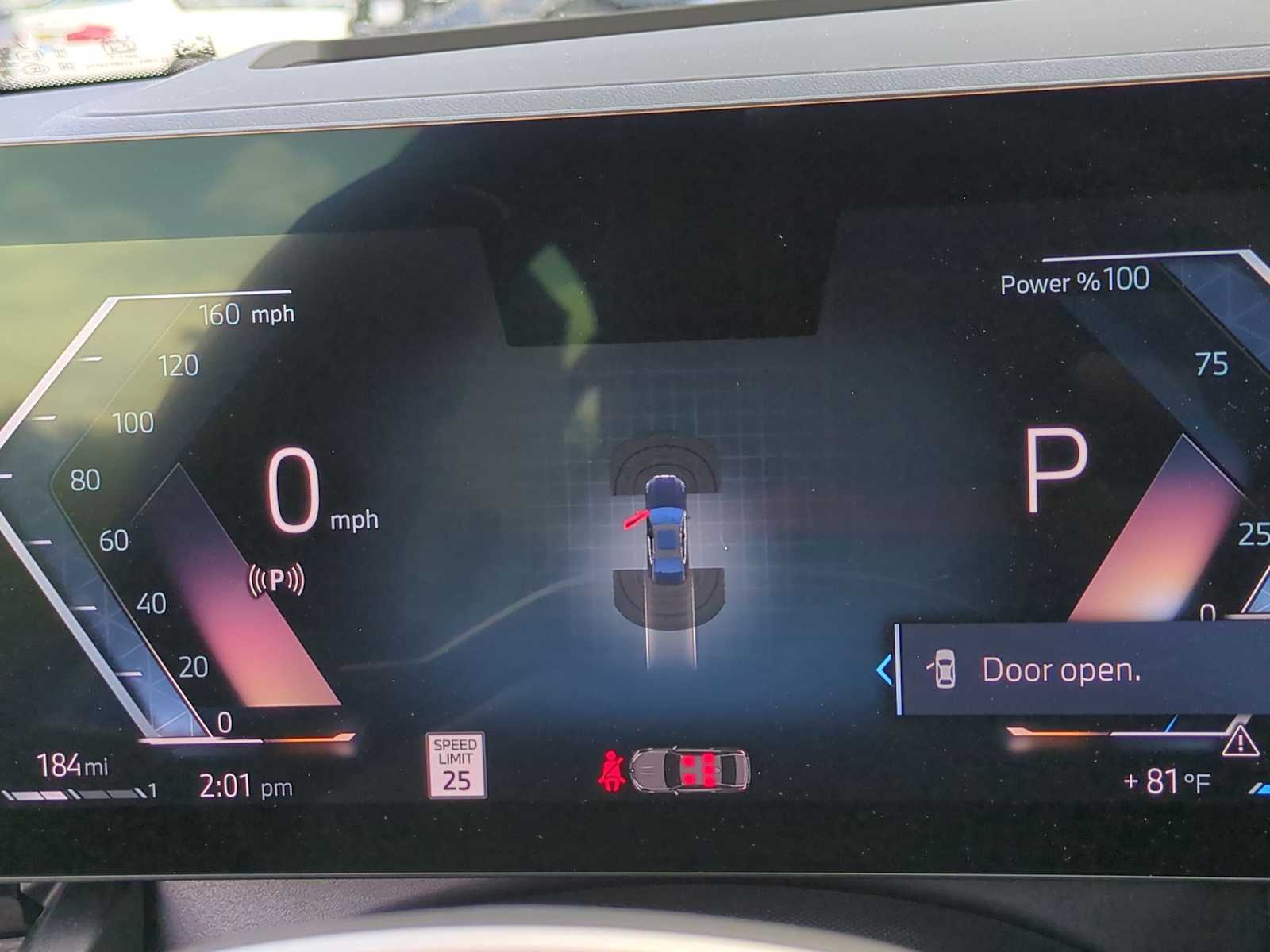 Thumbnail: 2025 BMW 5 Series - 35