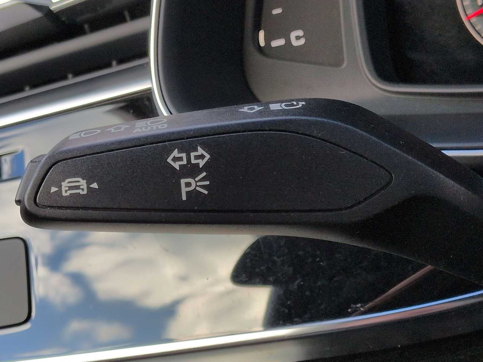 Thumbnail: 2022 Audi Q7 - 29