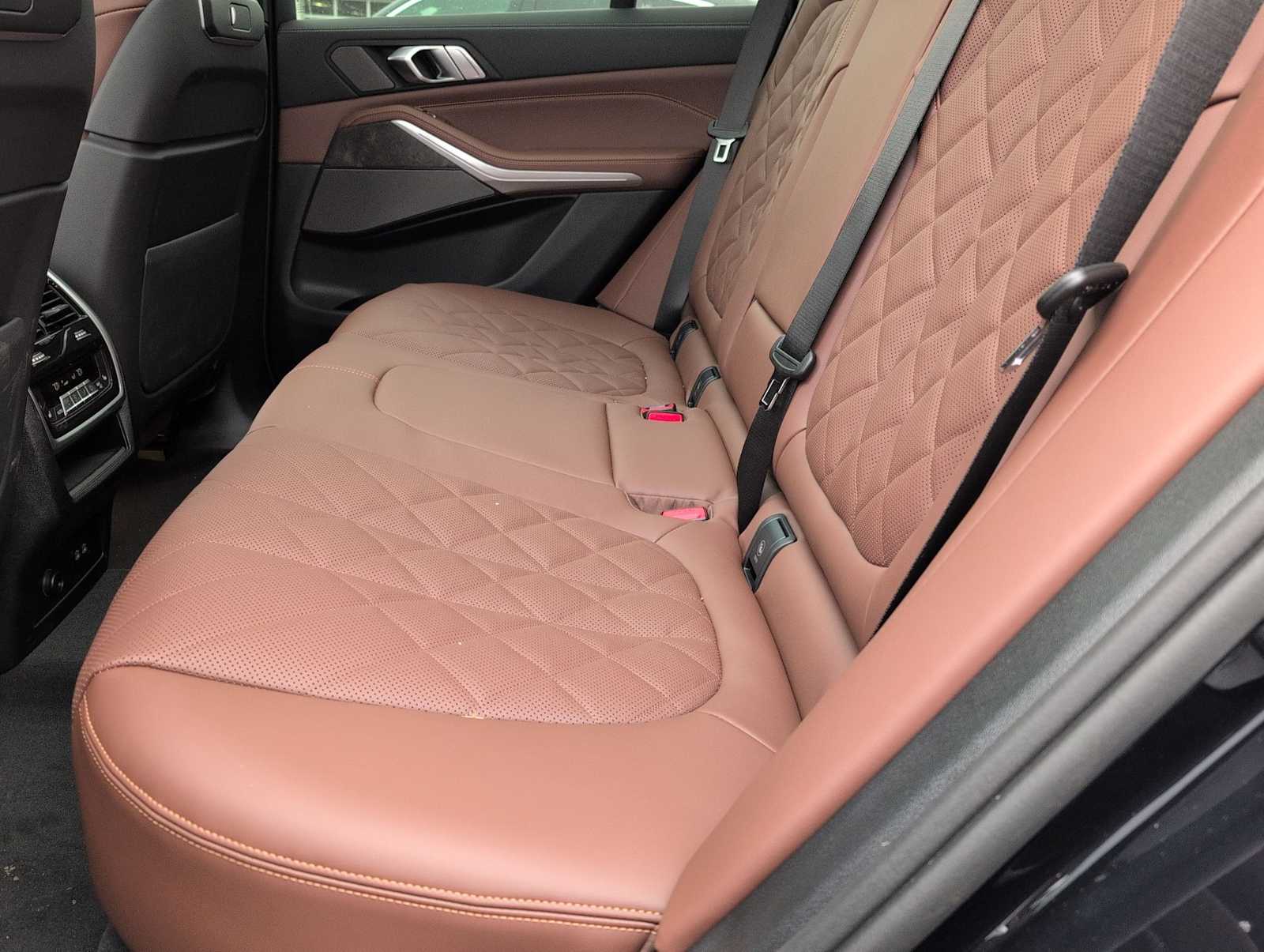 Thumbnail: 2026 BMW X5 - 19