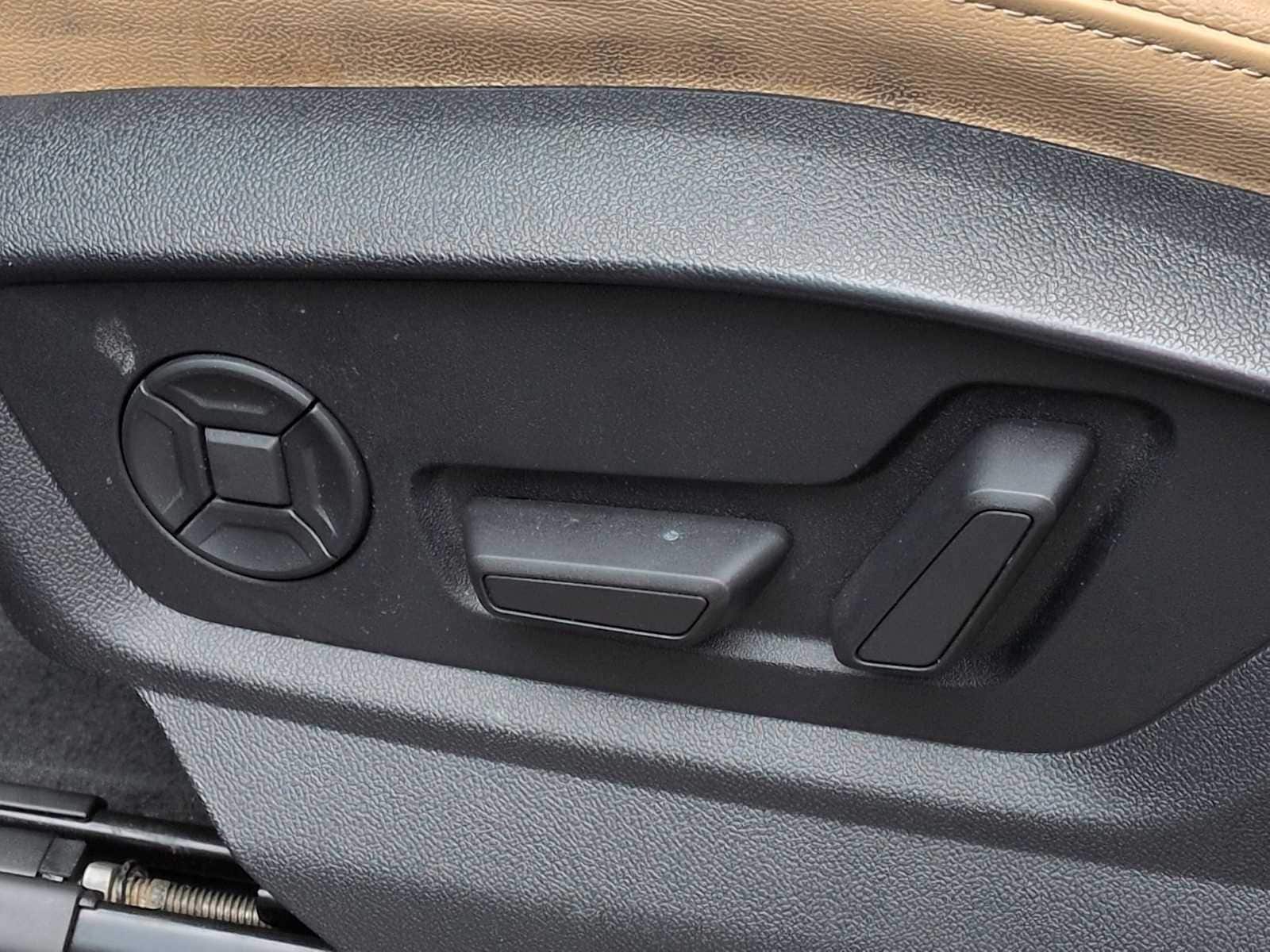 Thumbnail: 2022 Audi Q7 - 17