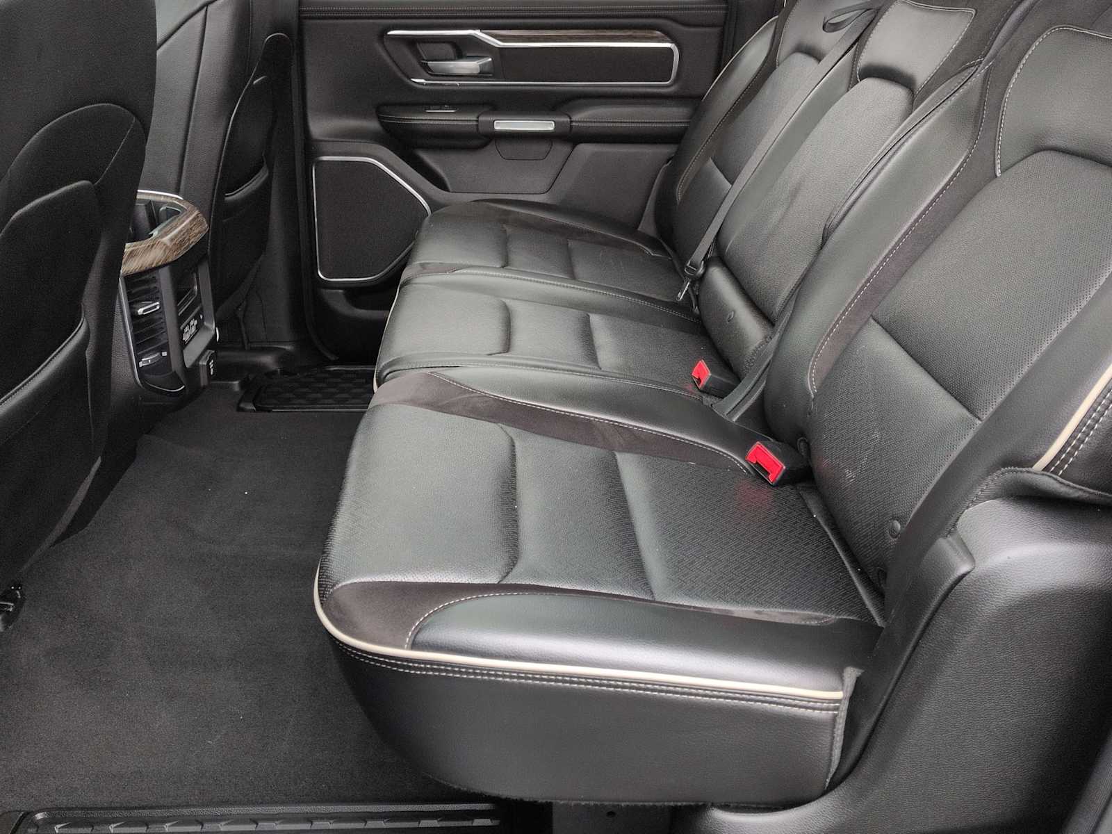 Thumbnail: 2019 RAM 1500 - 21