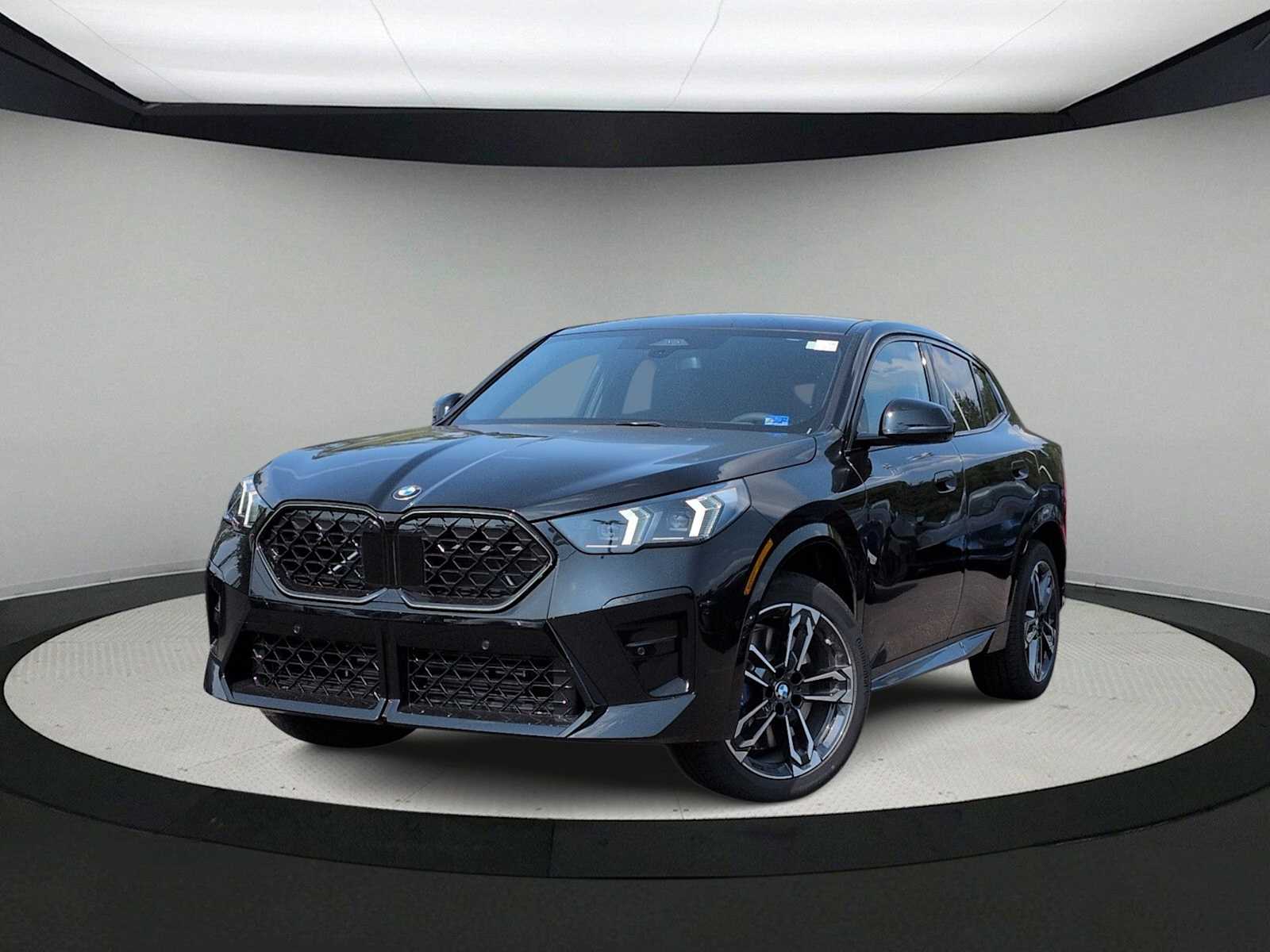 2026 BMW X2 28i
