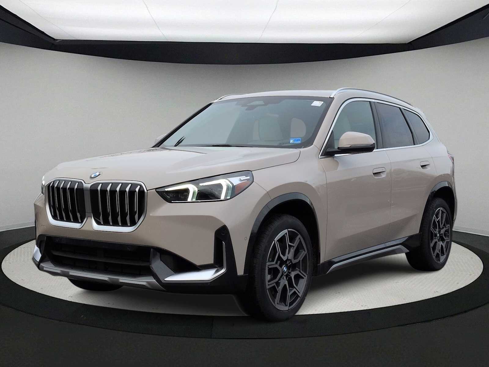 Thumbnail: 2026 BMW X1 - 4