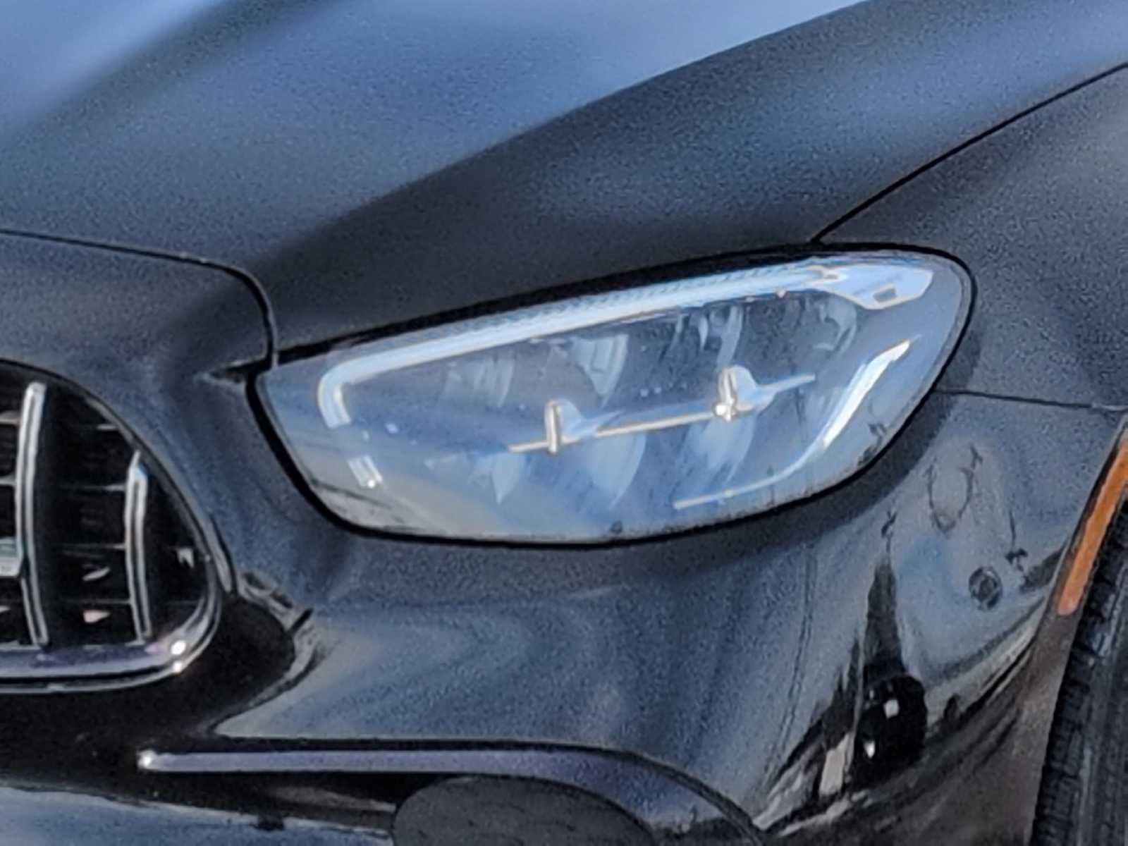 Thumbnail: 2023 Mercedes-Benz E-Class - 11