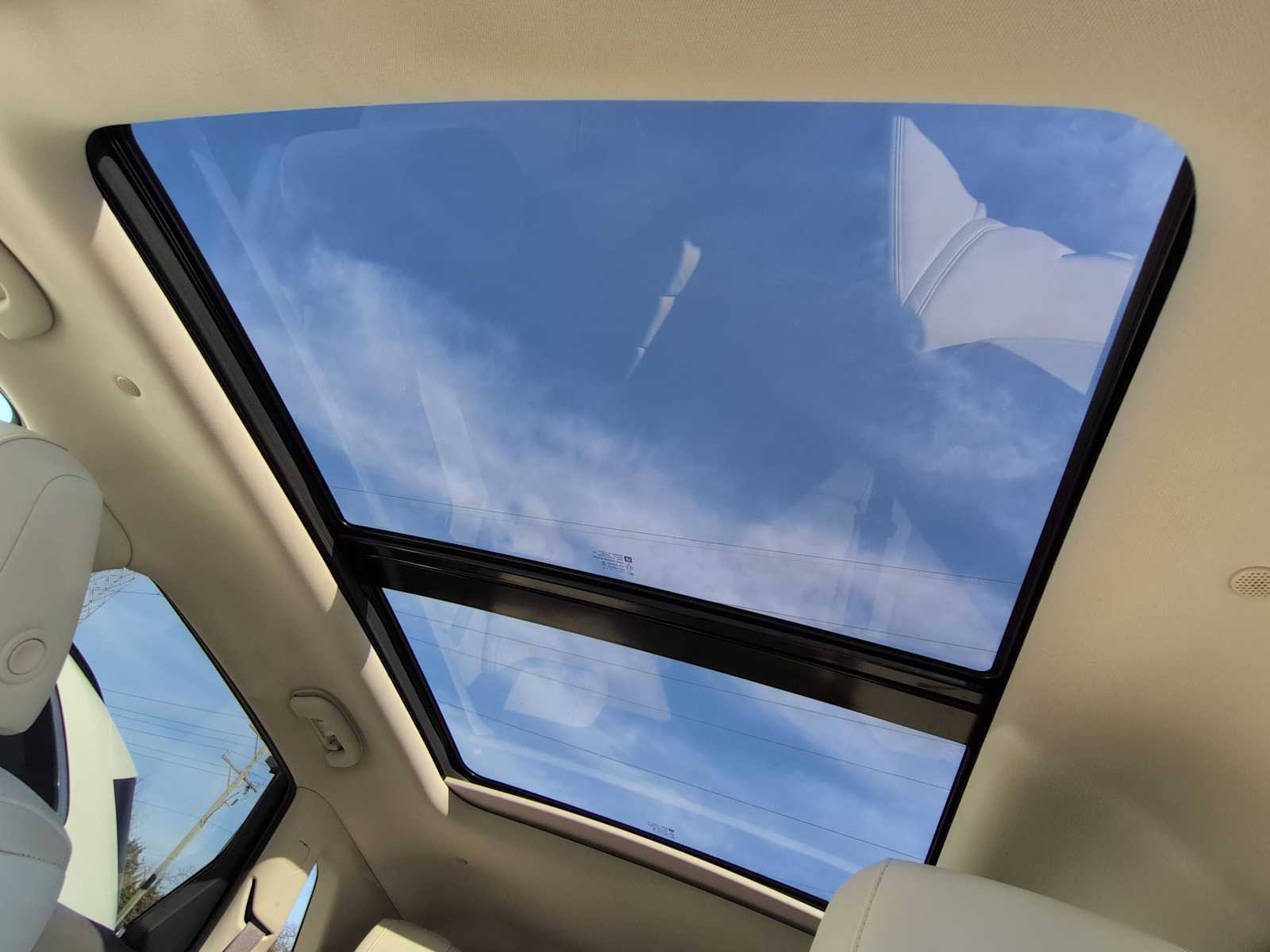 Thumbnail: 2019 Cadillac XT5 - 19