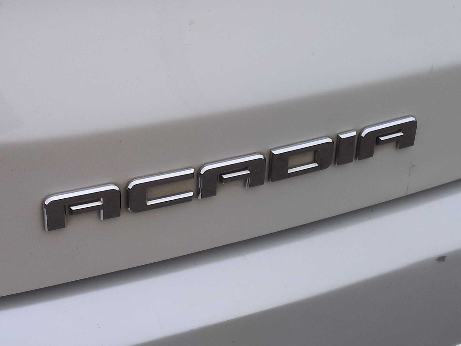 Thumbnail: 2017 GMC Acadia - 13