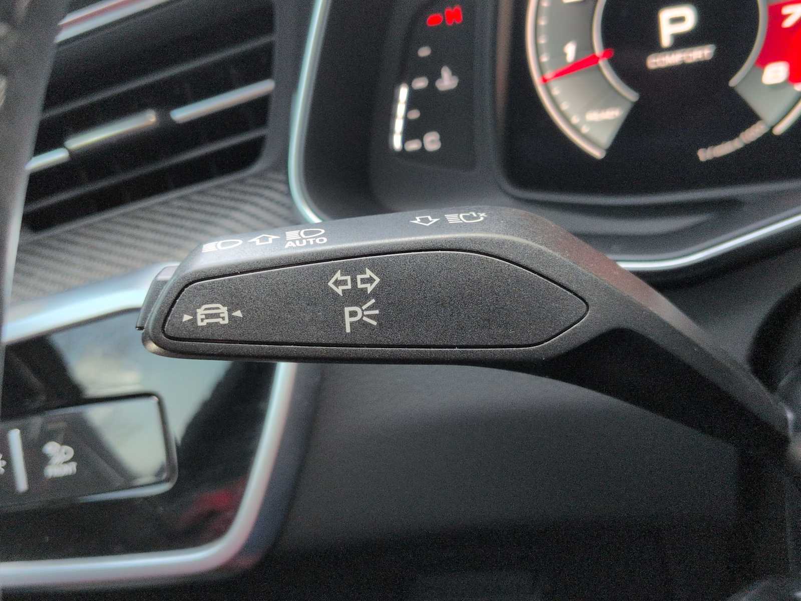 Thumbnail: 2022 Audi S6 - 28