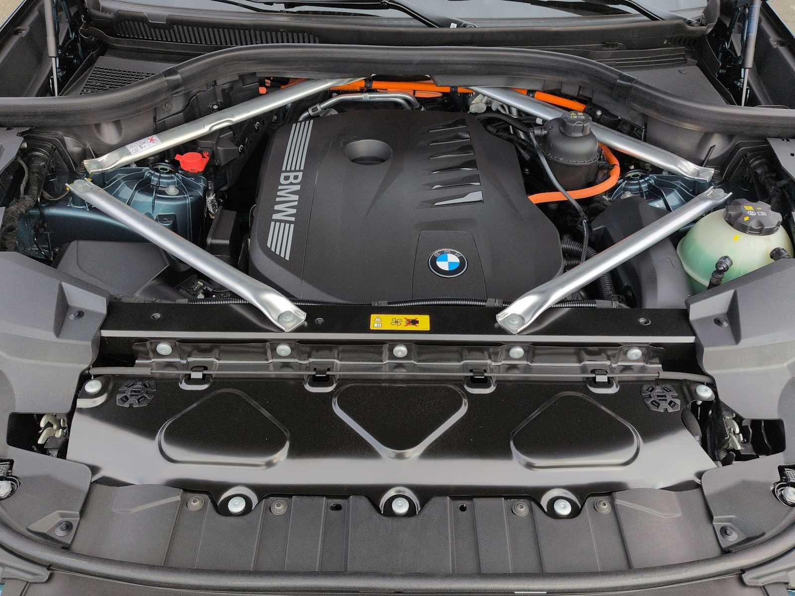 Thumbnail: 2026 BMW X5 - 15