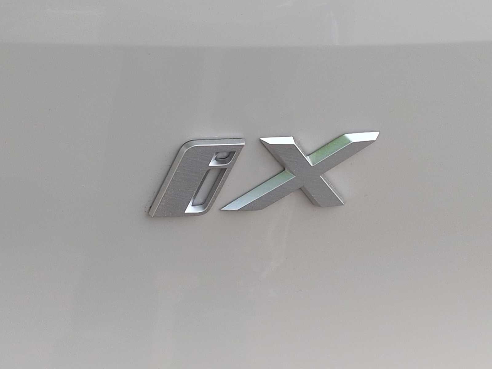 Thumbnail: 2026 BMW iX - 13