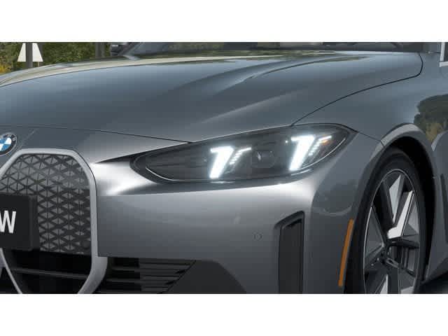 Thumbnail: 2026 BMW i4 - 6
