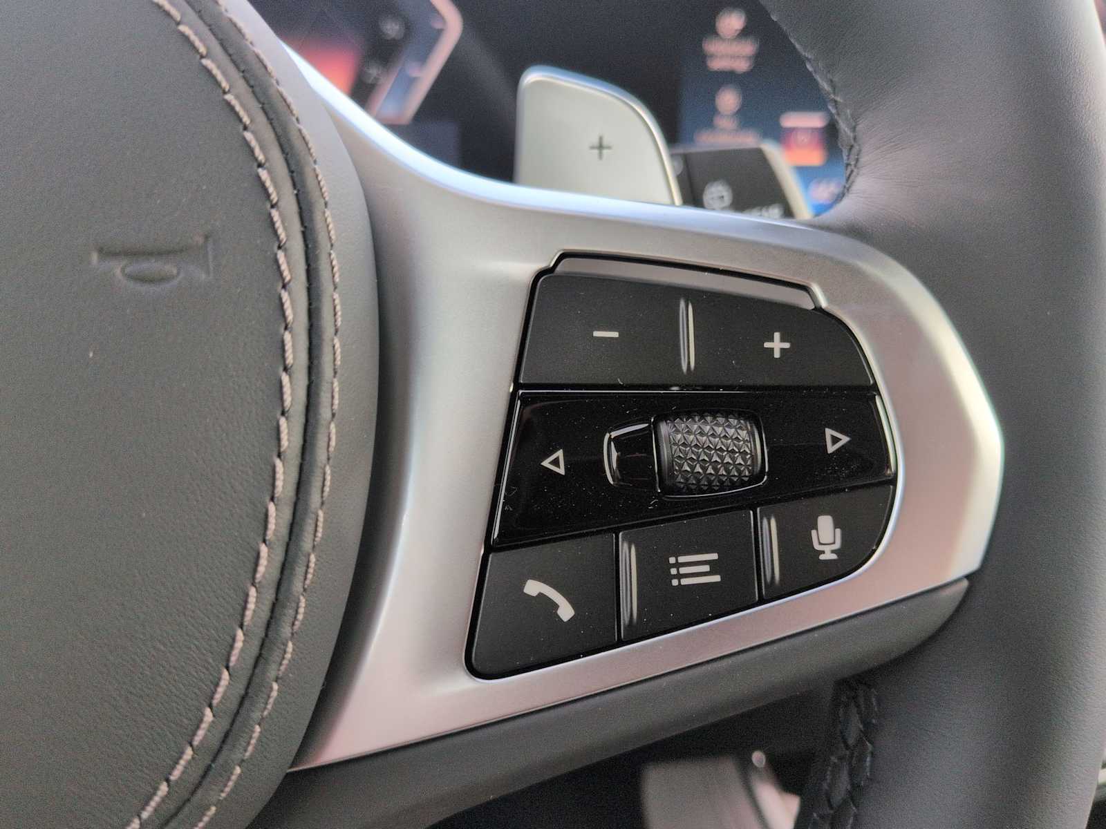Thumbnail: 2026 BMW X5 - 27