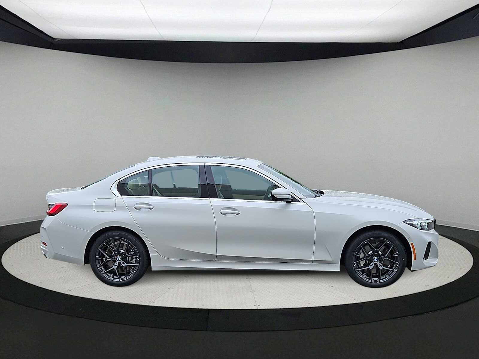 Thumbnail: 2025 BMW 3 Series - 9