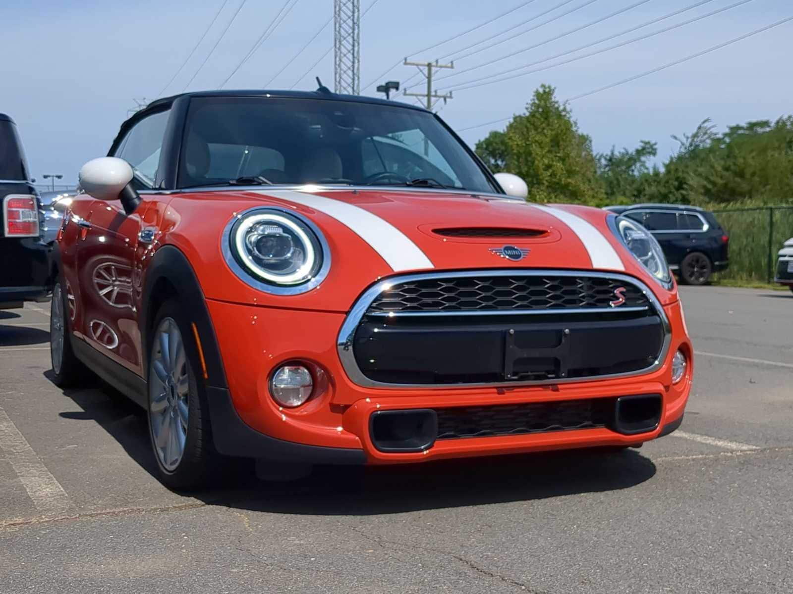 Thumbnail: 2019 MINI Cooper Convertible - 3
