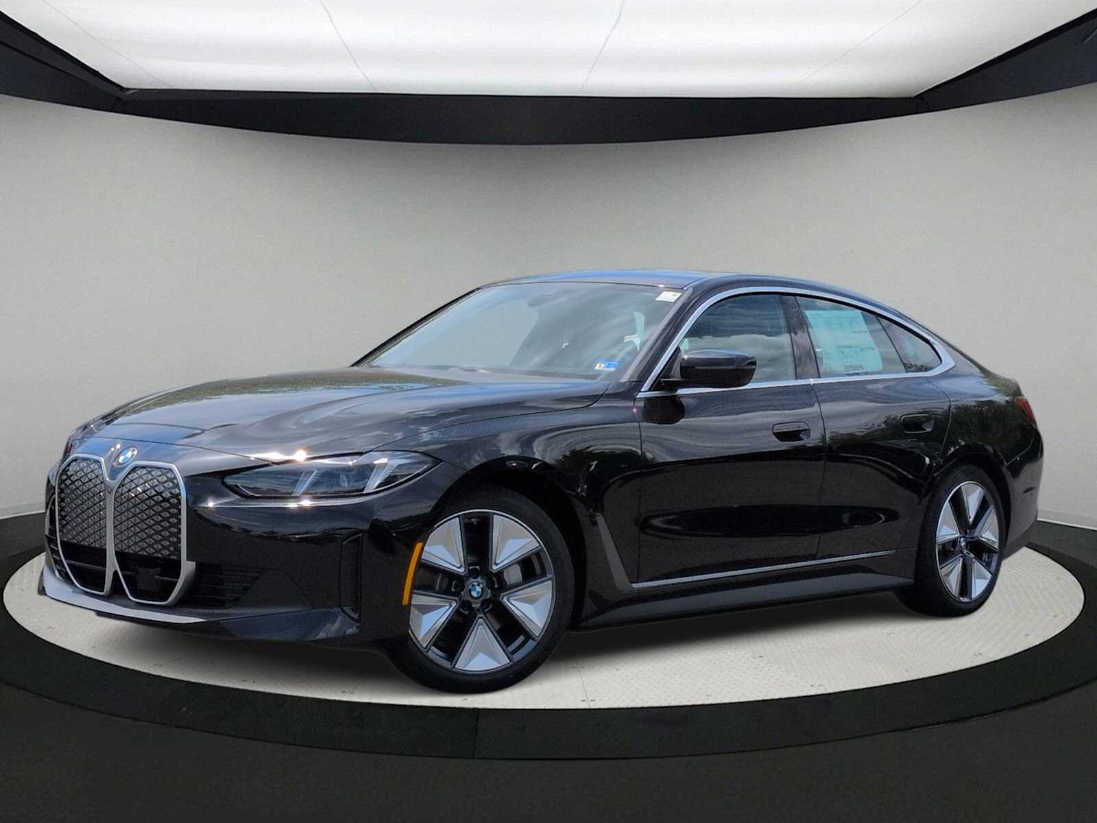 Thumbnail: 2026 BMW i4 - 1