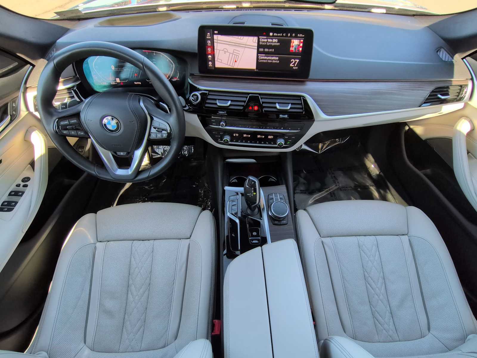 Thumbnail: 2023 BMW 5 Series - 16