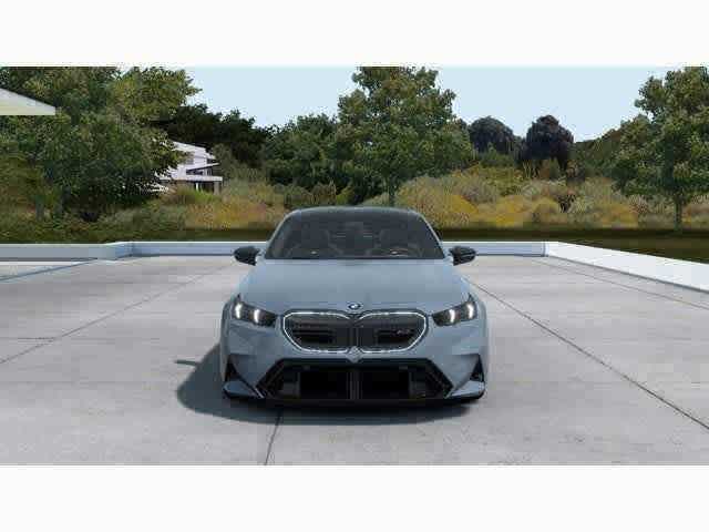 Thumbnail: 2026 BMW M5 - 3