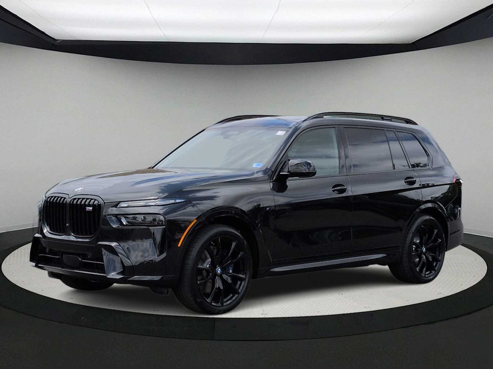 Thumbnail: 2027 BMW X7 - 4