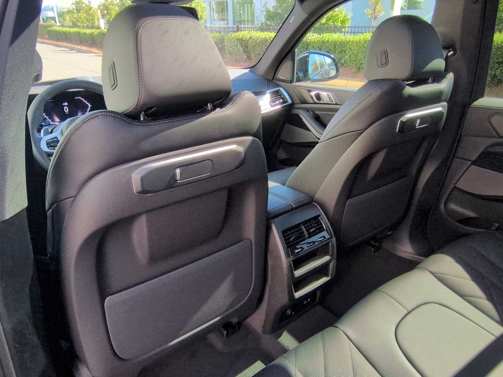 Thumbnail: 2026 BMW X5 - 19