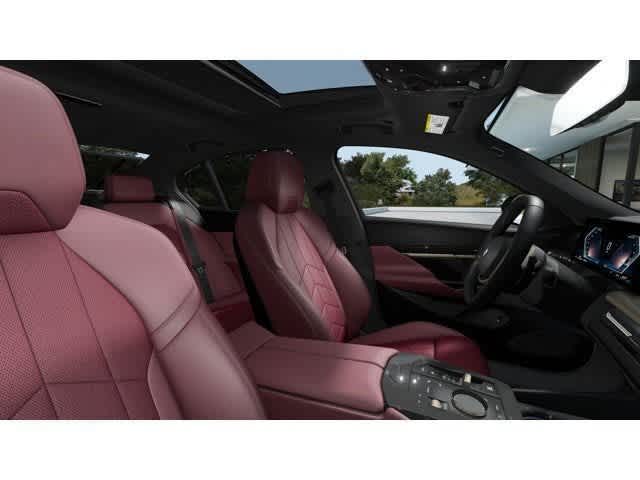 Thumbnail: 2026 BMW 5 Series - 9