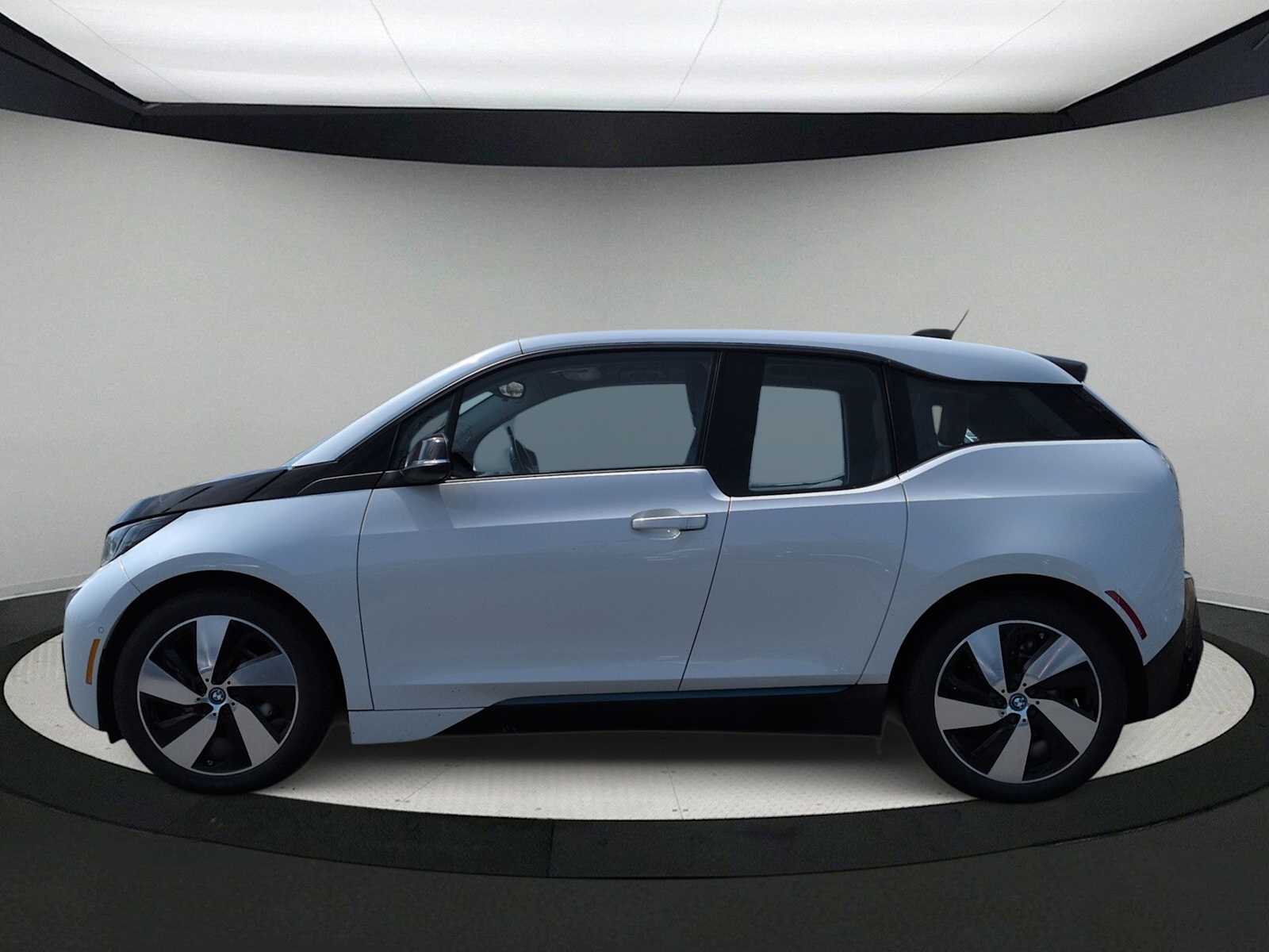 Thumbnail: 2016 BMW i3 - 5