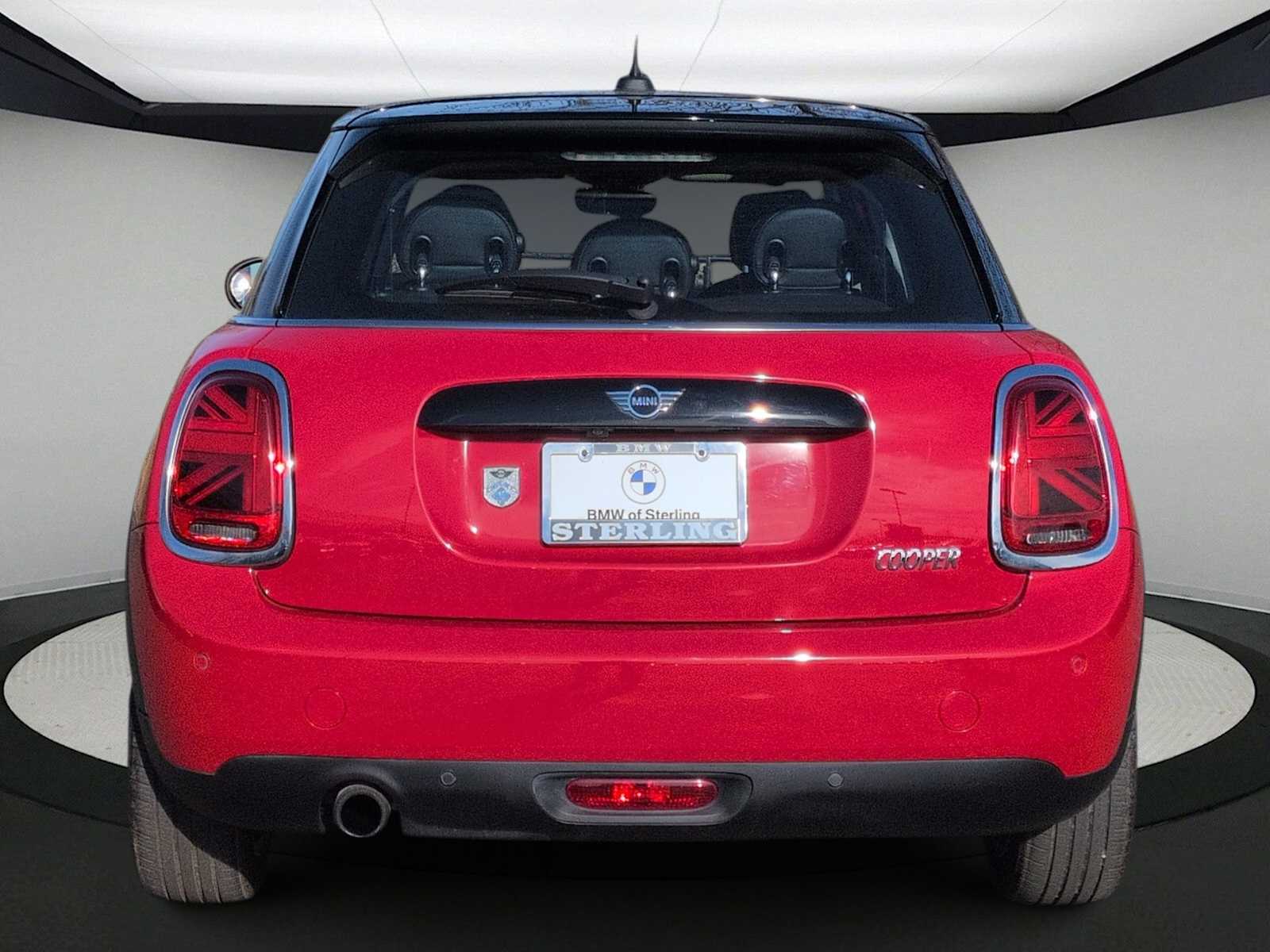 Thumbnail: 2019 MINI Cooper Hardtop - 7