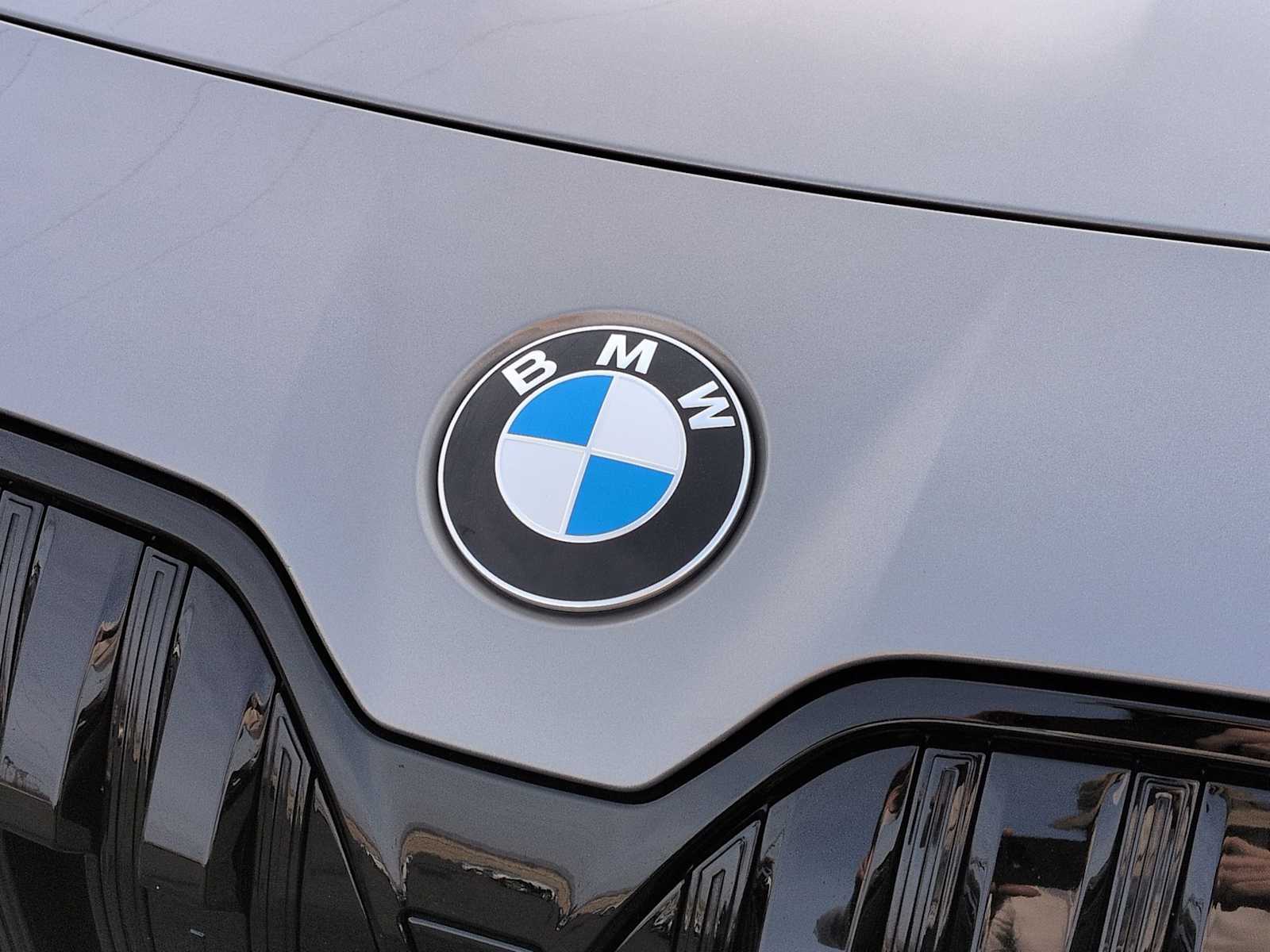 Thumbnail: 2023 BMW 7 Series - 12