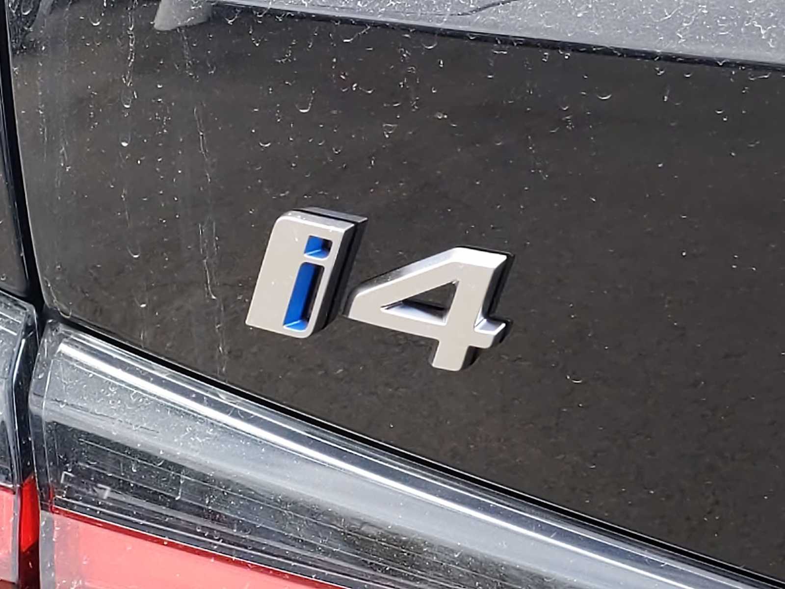 Thumbnail: 2025 BMW i4 - 12