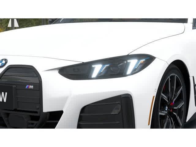 Thumbnail: 2026 BMW i4 - 6