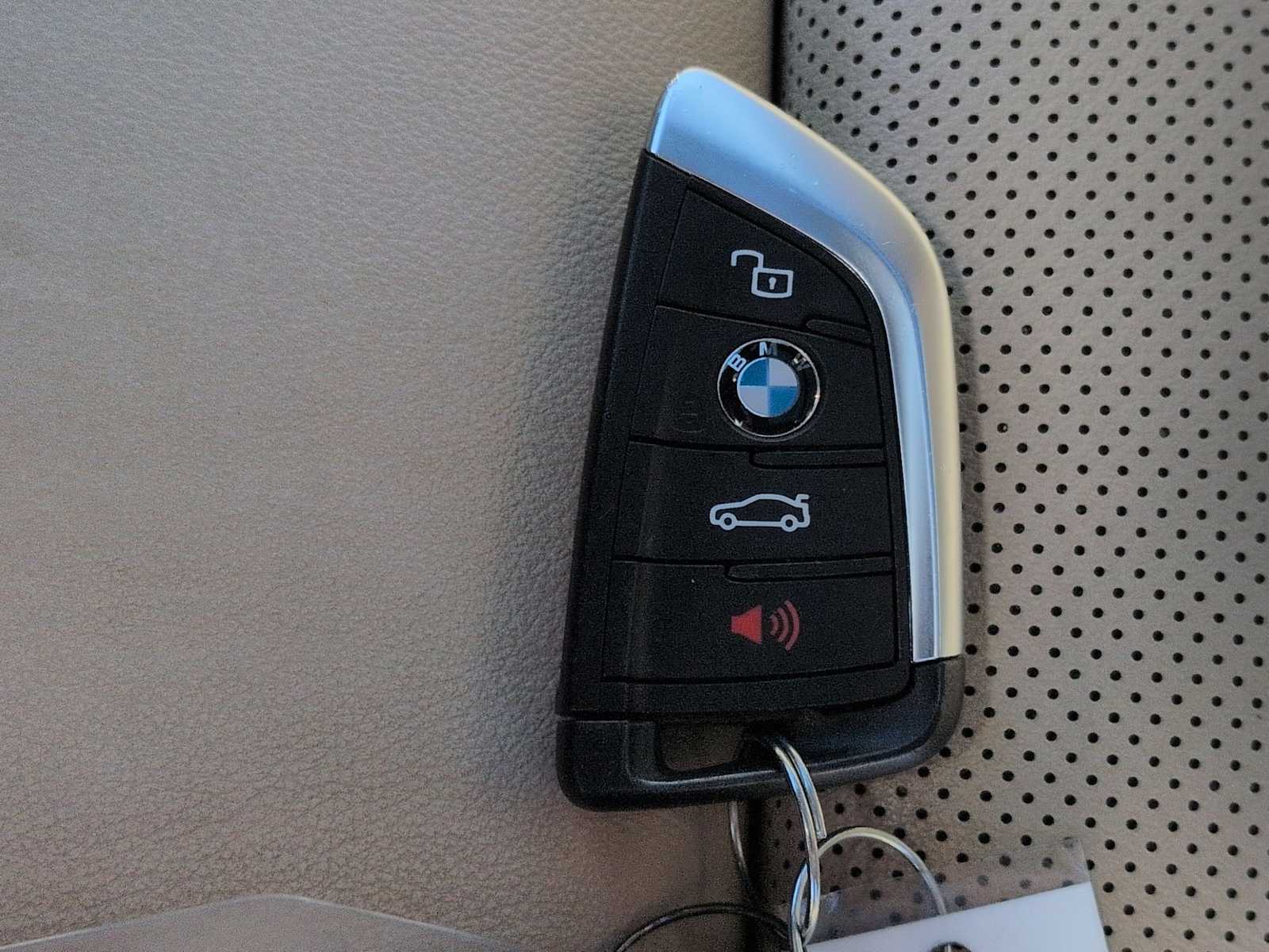 Thumbnail: 2024 BMW X3 - 36