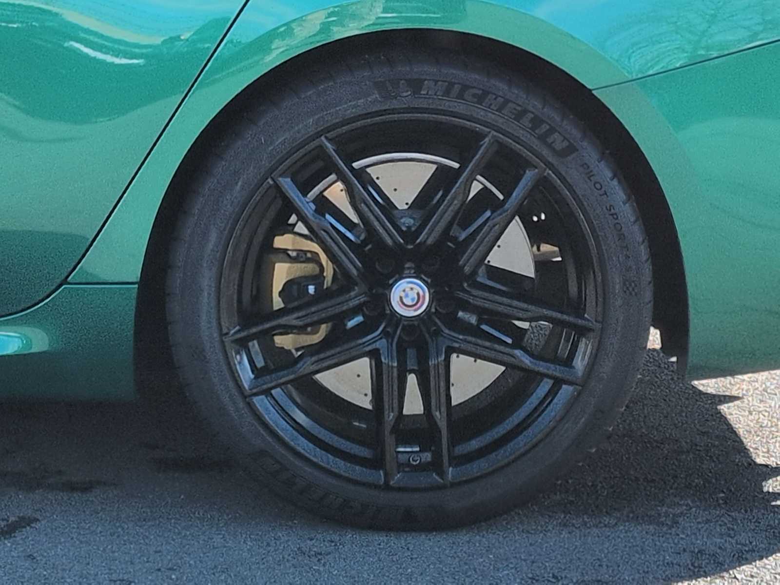 Thumbnail: 2023 BMW M8 - 14