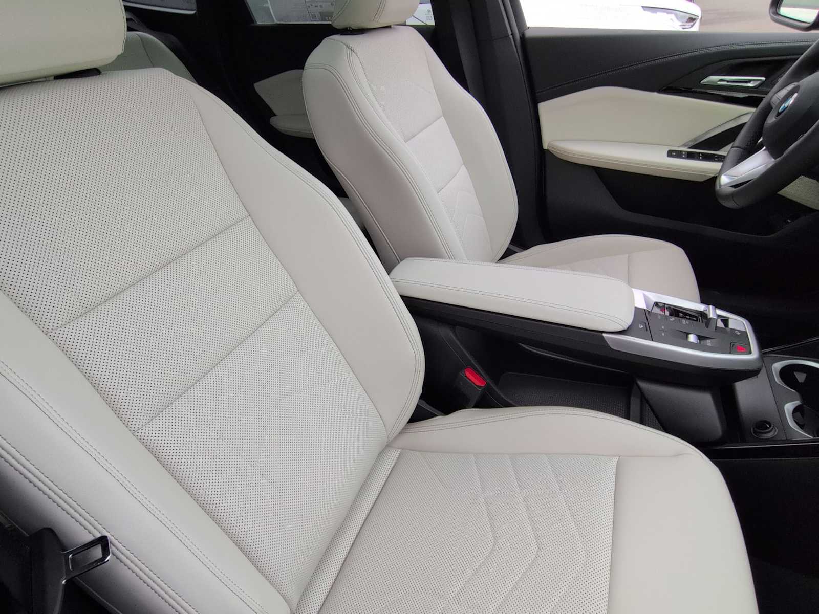 Thumbnail: 2026 BMW X1 - 24