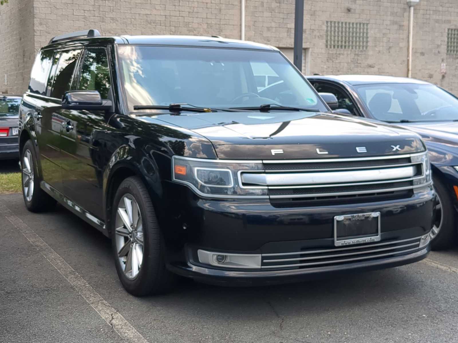 Thumbnail: 2016 Ford Flex - 3
