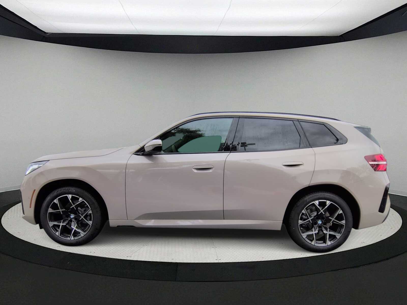 Thumbnail: 2026 BMW X3 - 5
