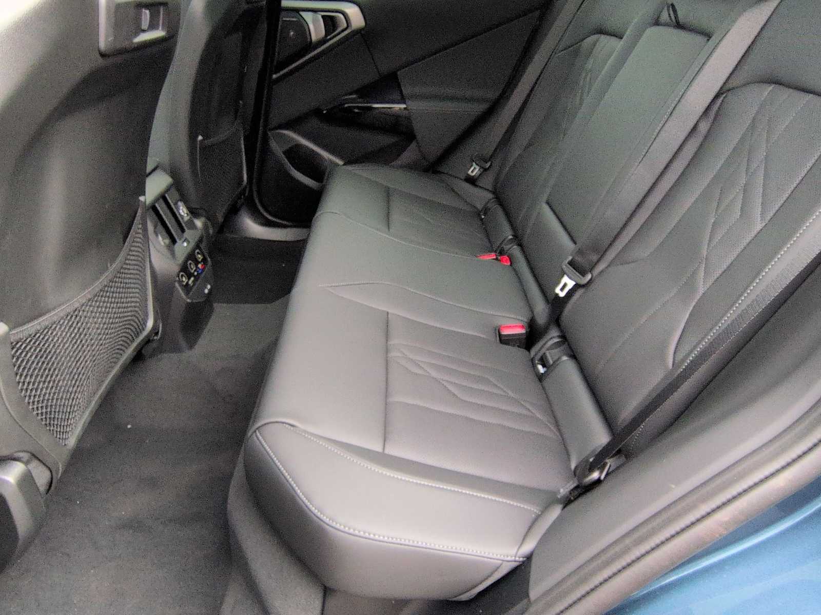 Thumbnail: 2026 BMW X3 - 21