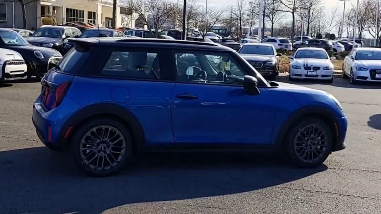 Thumbnail: 2025 MINI Cooper Hardtop - 8