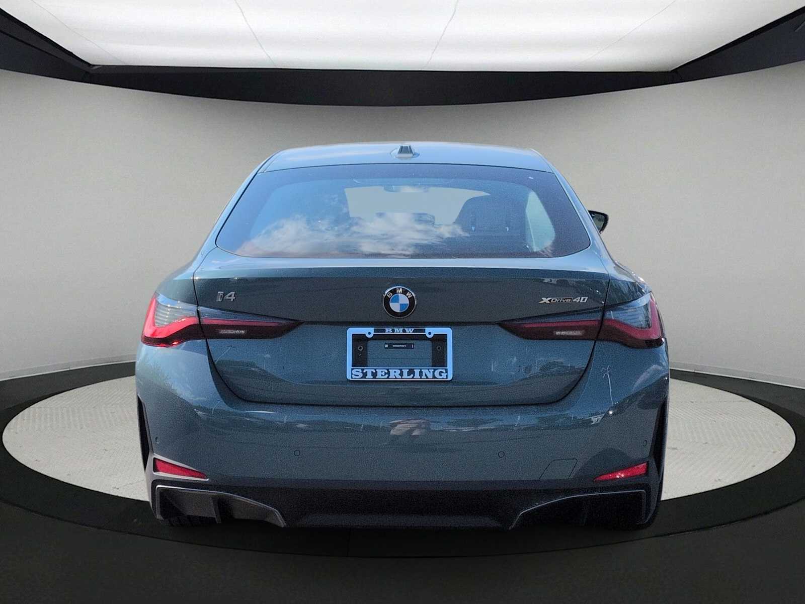 Thumbnail: 2026 BMW i4 - 7