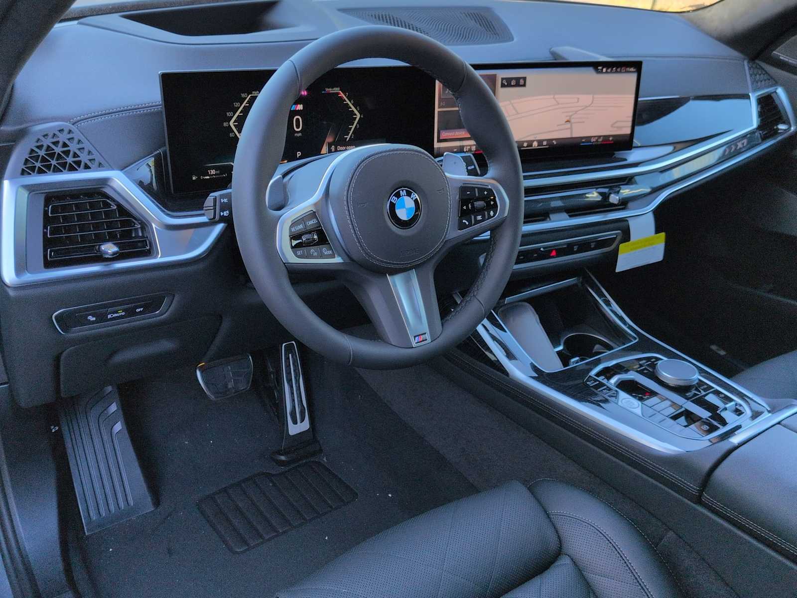 Thumbnail: 2026 BMW X7 - 10