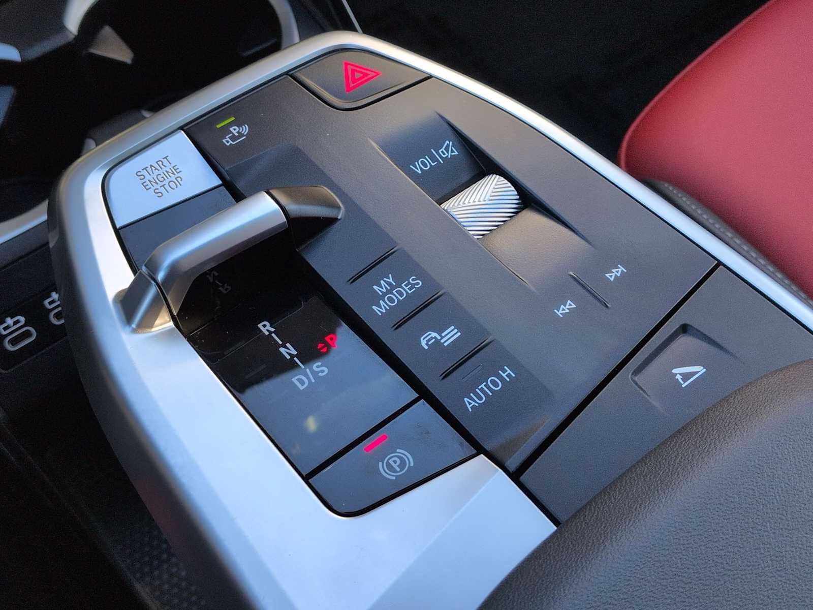 Thumbnail: 2025 BMW X1 - 31