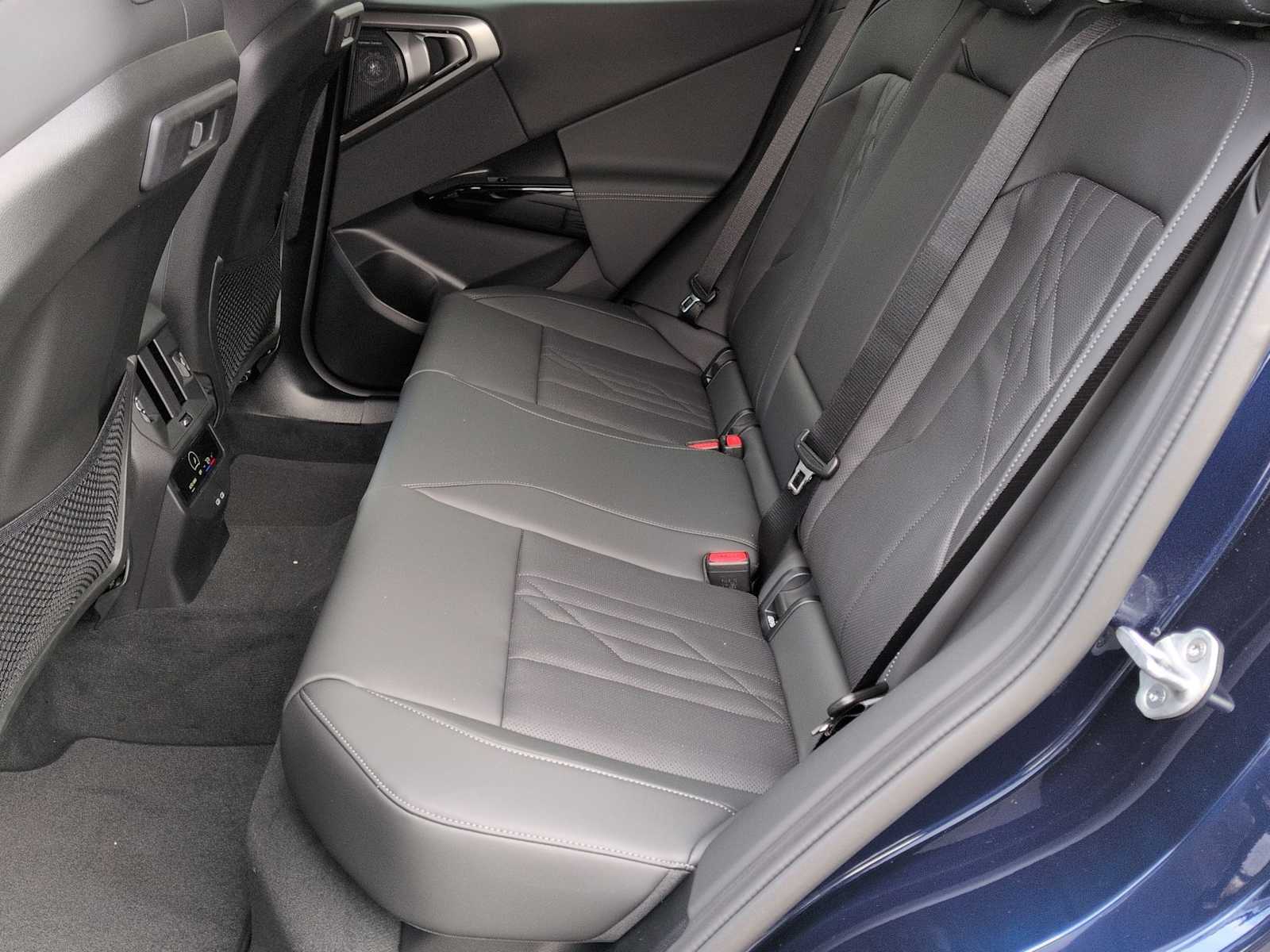 Thumbnail: 2026 BMW X3 - 21