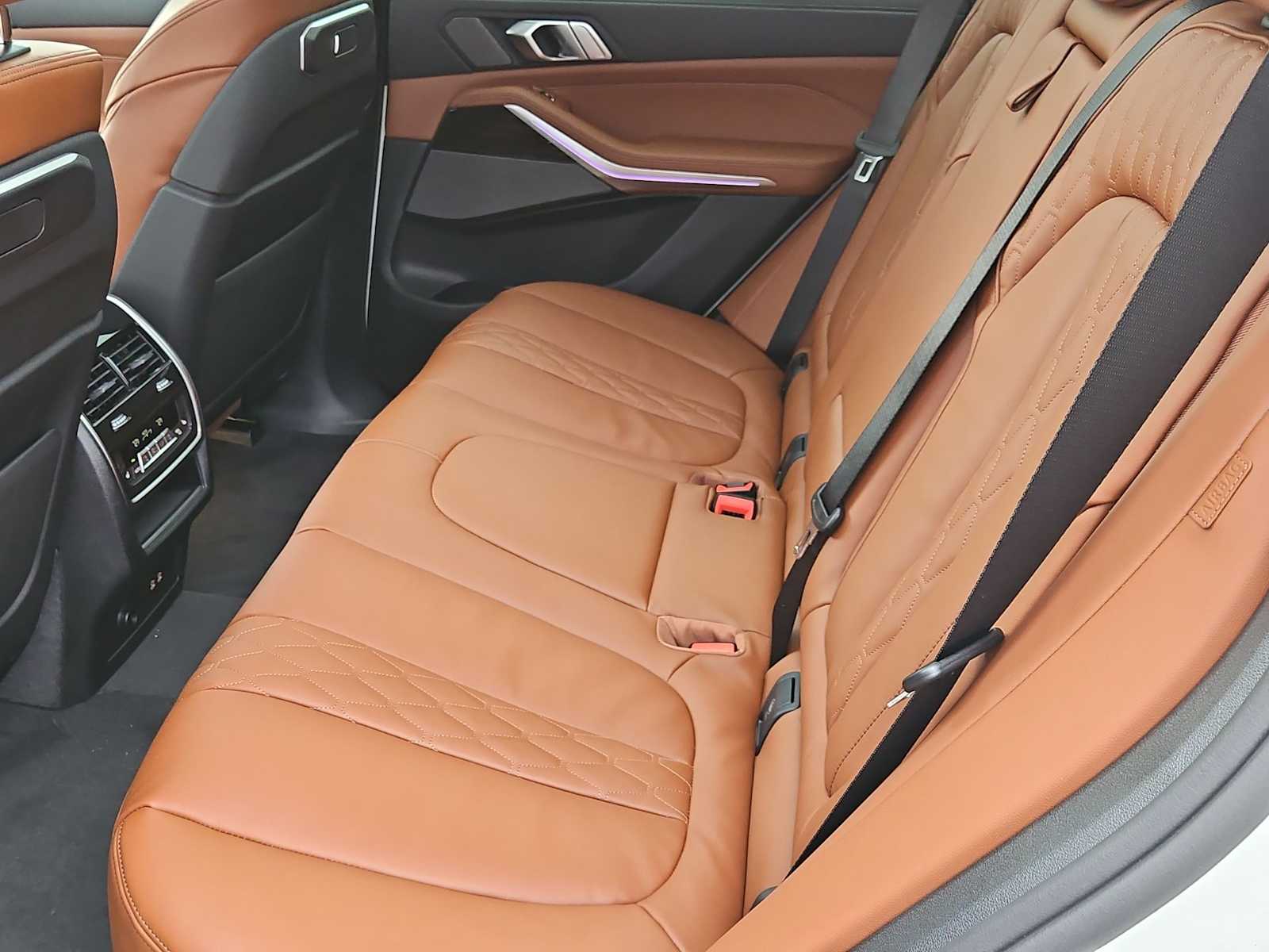 Thumbnail: 2026 BMW X5 - 18