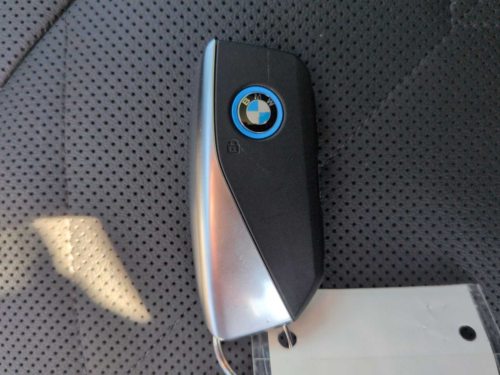 Thumbnail: 2024 BMW iX - 36