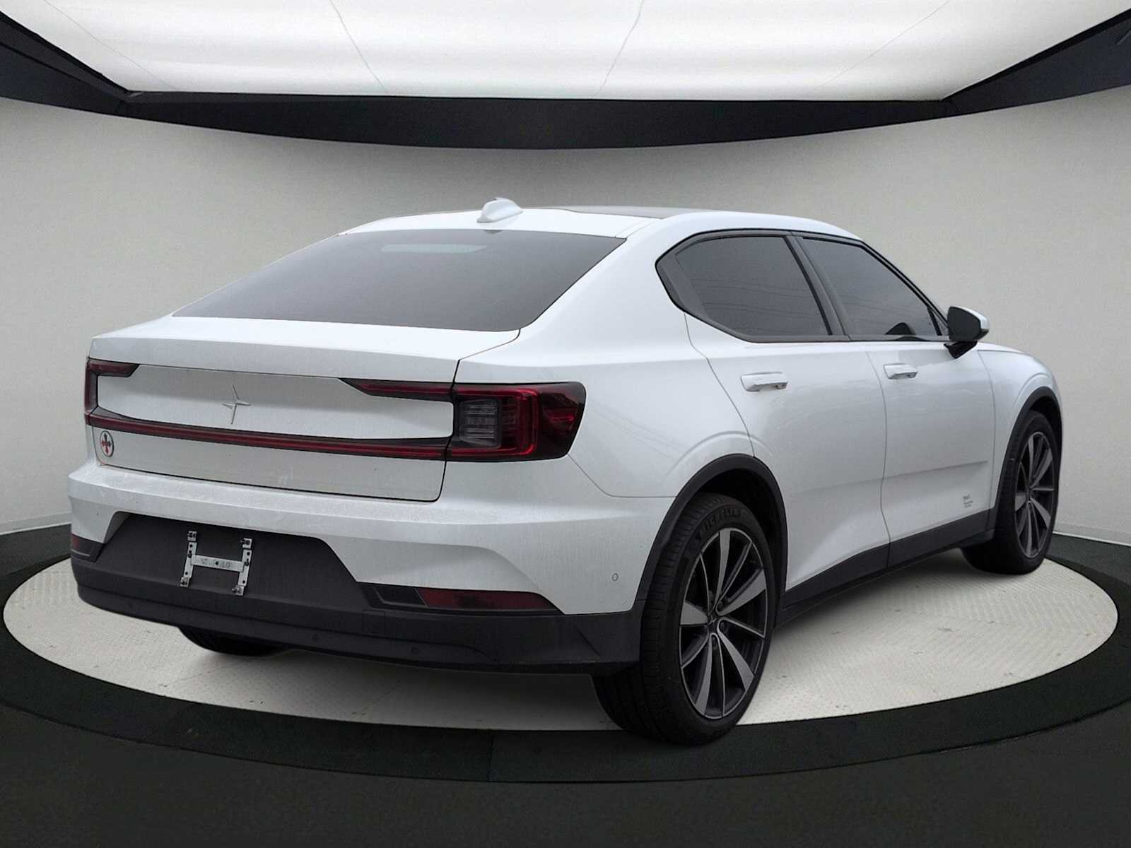 Thumbnail: 2022 Polestar 2 - 8