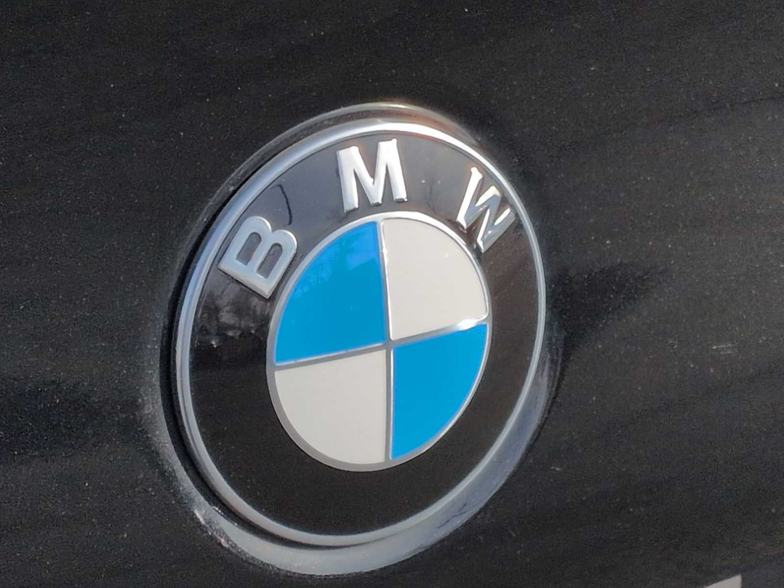 Thumbnail: 2025 BMW 5 Series - 12