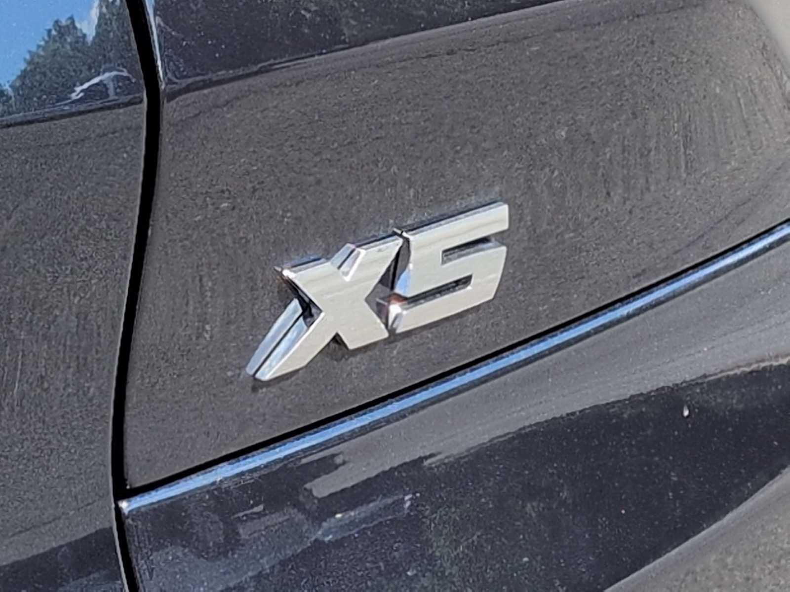 Thumbnail: 2026 BMW X5 - 13