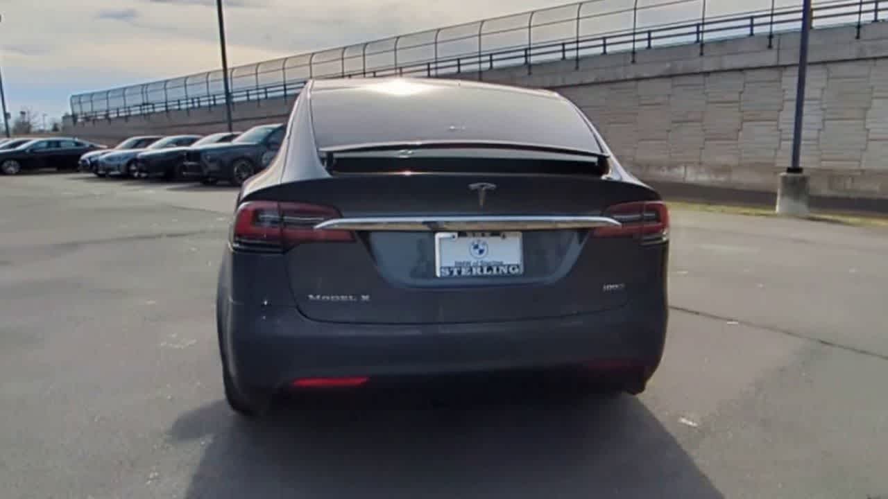 Thumbnail: 2019 Tesla Model X - 7