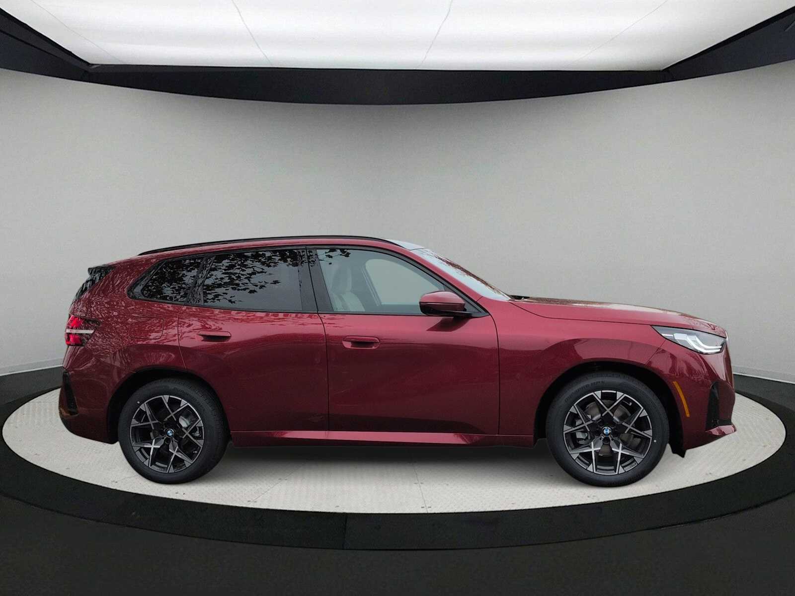 Thumbnail: 2026 BMW X3 - 9